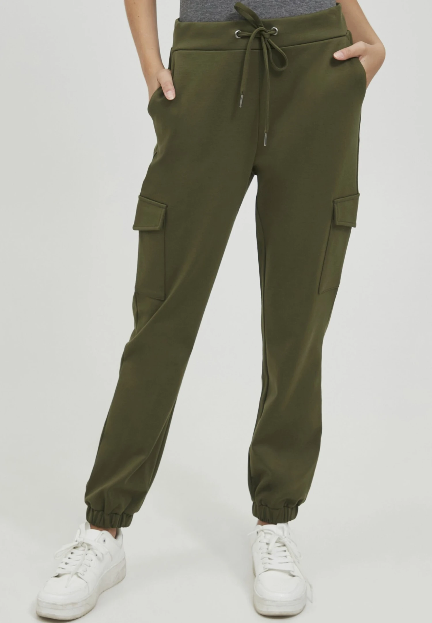 OXMO OXHENNI - Cargo Trousers - Ivy Green 1 OXMO OXHENNI - Cargo Trousers - Ivy Green