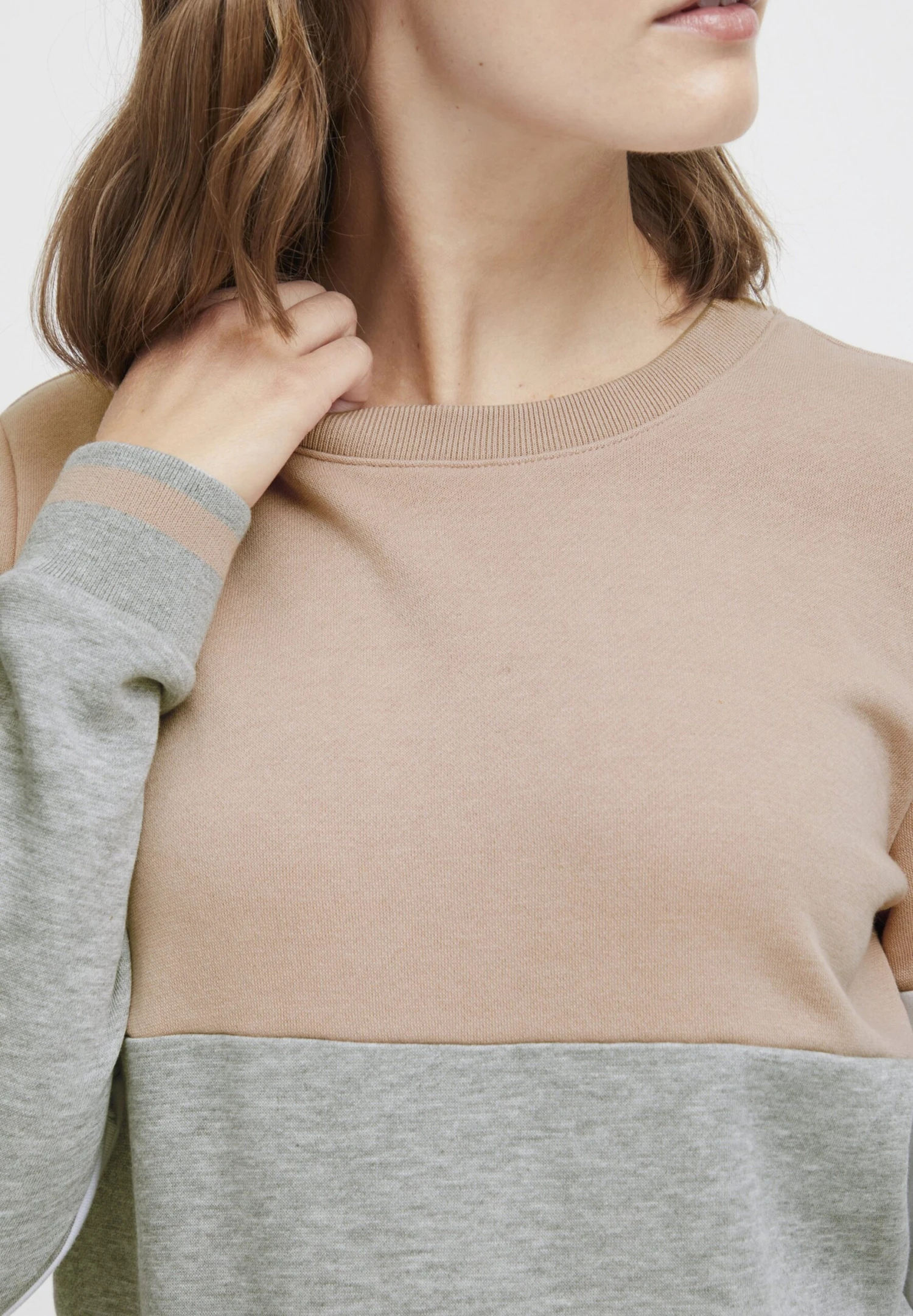 OXMO OXOMAYA - Sweatshirt - Mahogany Rose 4 OXMO OXOMAYA - Sweatshirt - Mahogany Rose - Image 4