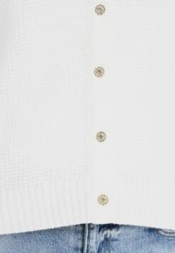 OXMO BMMOMA - Cardigan - Marshmallow 14 OXMO BMMOMA - Cardigan - Marshmallow -OXMO Store ec67a7a2c333439faa966c3cfeeb4c6c