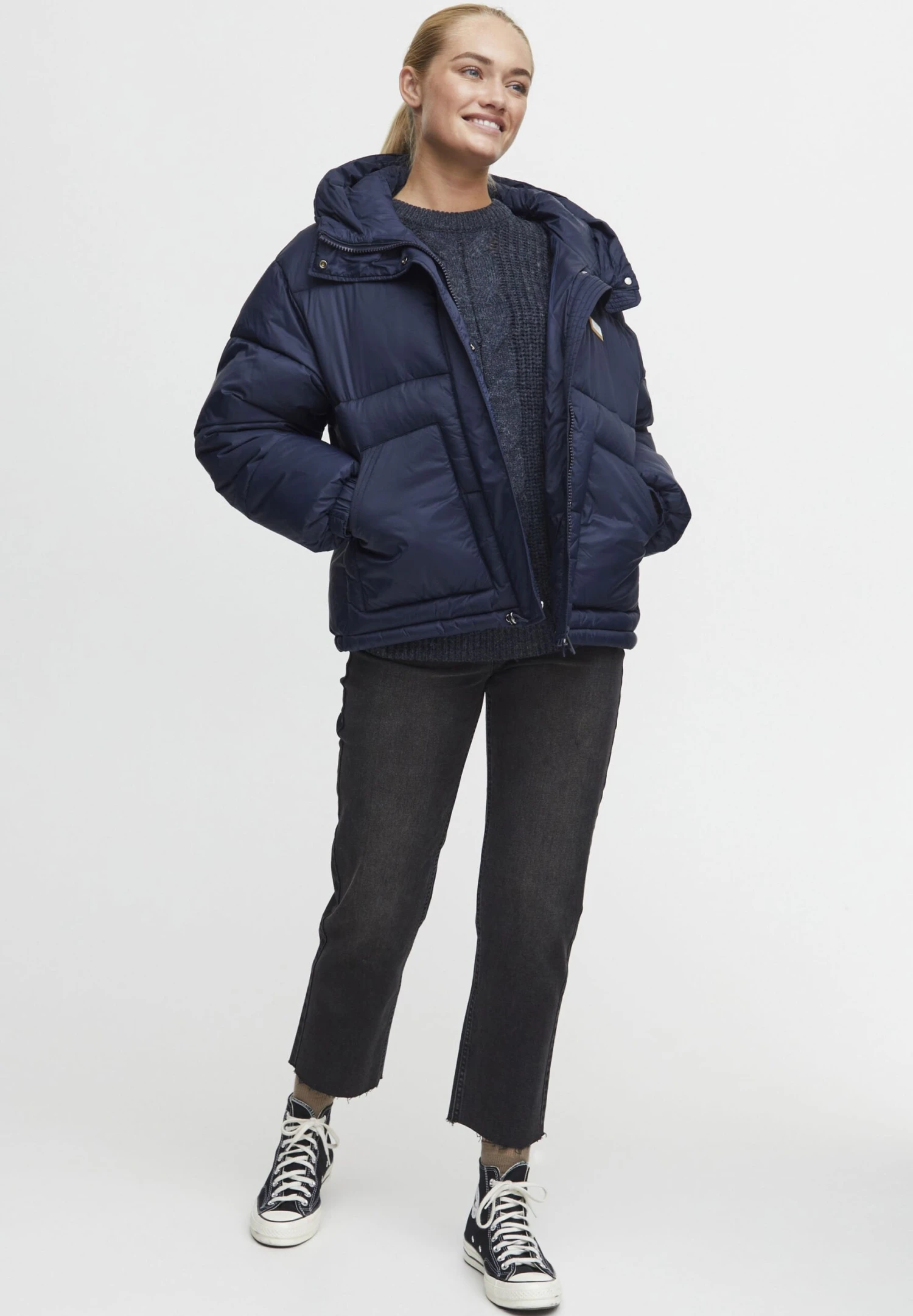 OXMO OXJoyce - Winter Jacket - Total Eclipse 2 OXMO OXJoyce - Winter Jacket - Total Eclipse - Image 2