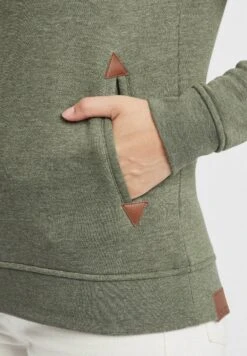 OXMO OXVICKY - Hoodie - Climb Mel 17 OXMO OXVICKY - Hoodie - Climb Mel -OXMO Store f2b3b5e9b4b343c1a301f57d7a6fdeeb