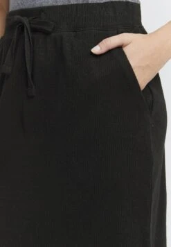 OXMO OXLOU - Pencil Skirt - Black 12 OXMO OXLOU - Pencil Skirt - Black -OXMO Store f45f6fc58a944807a76874823223e4c8