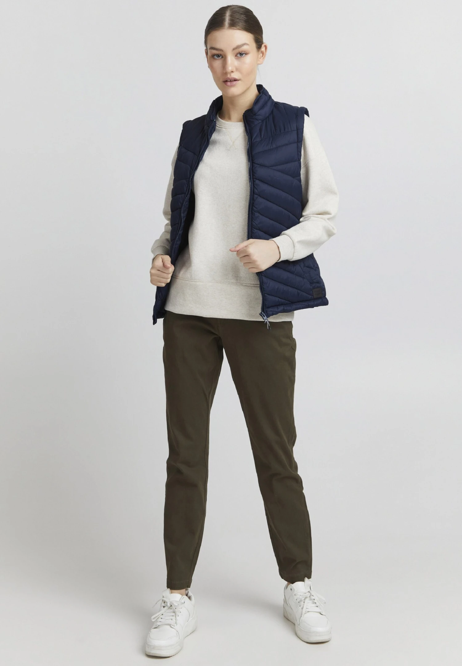 OXMO OXTelppa - Waistcoat - Dress Blues 2 OXMO OXTelppa - Waistcoat - Dress Blues - Image 2