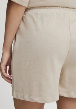 OXMO OXSAFRI REGULAR FIT - Shorts - Doeskin -OXMO Store fc1e6685ca08450aa1dbdd6451ef613b