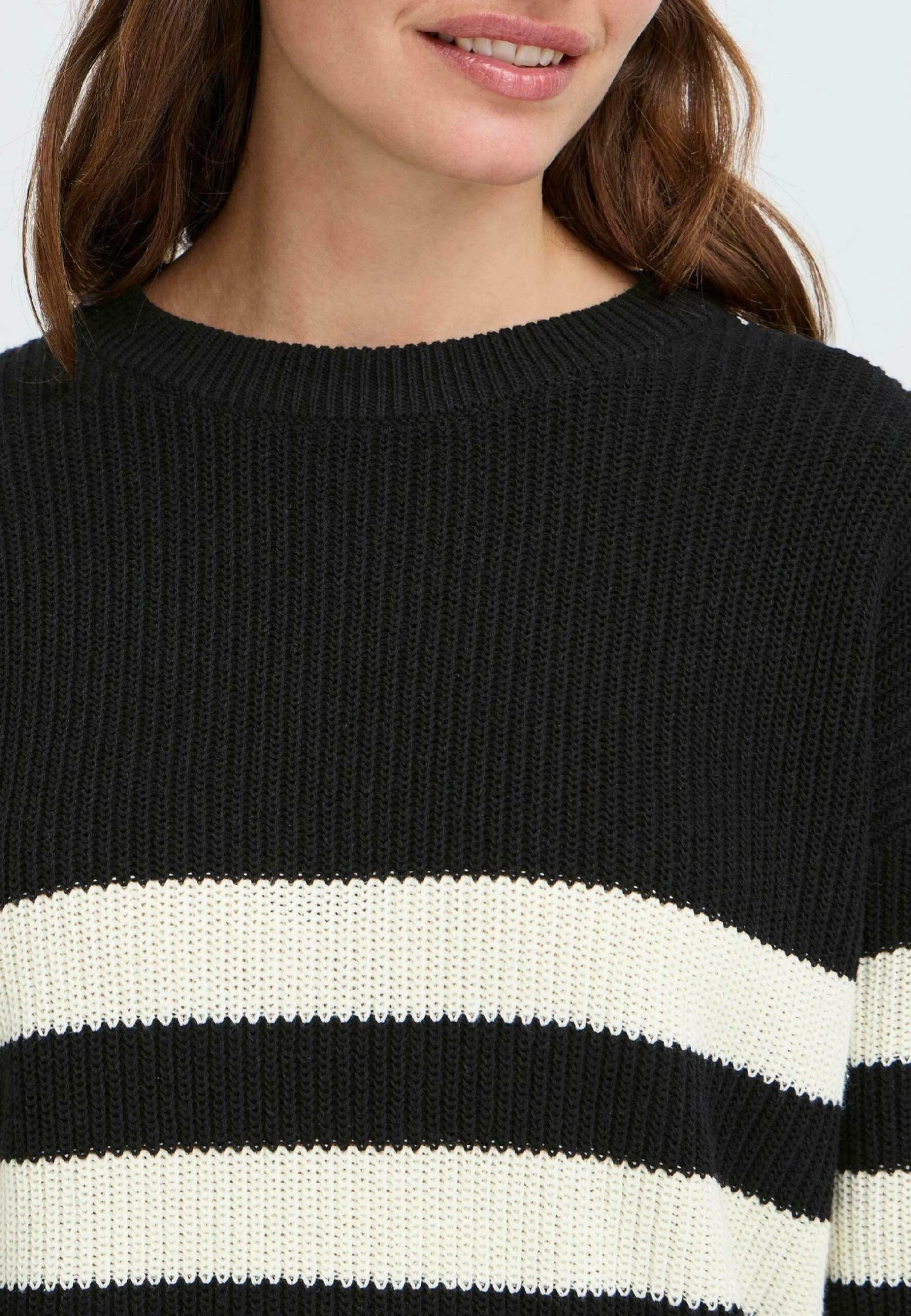 OXMO OXKAVINA - Jumper - True Black 4 OXMO OXKAVINA - Jumper - True Black - Image 4