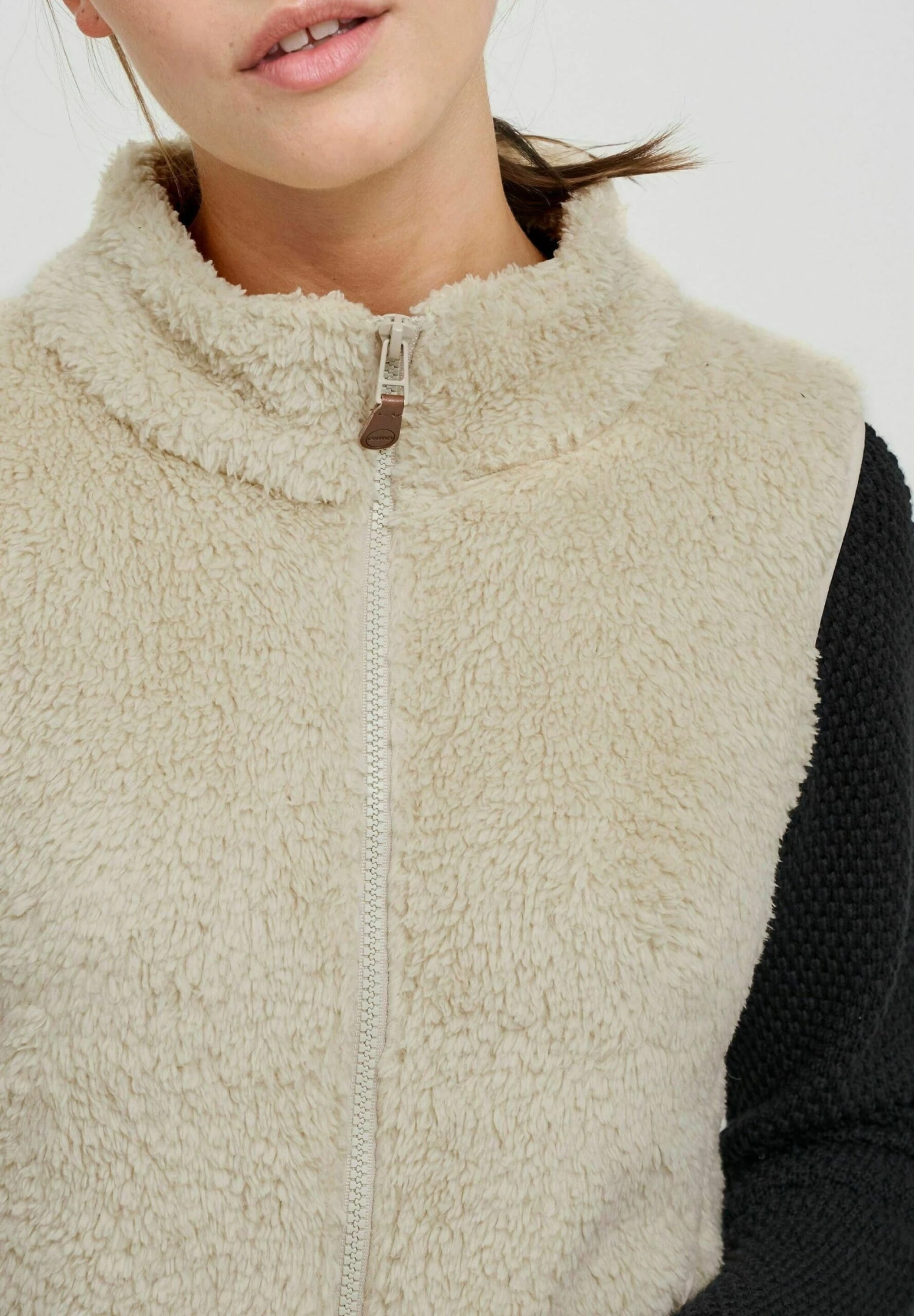 OXMO OXTHERI - Waistcoat - Grey 4 OXMO OXTHERI - Waistcoat - Grey - Image 4